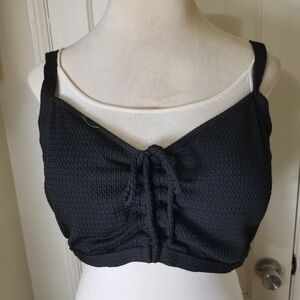 BLACK TEXTURE crop top bra adjustable straps molded cups 4X